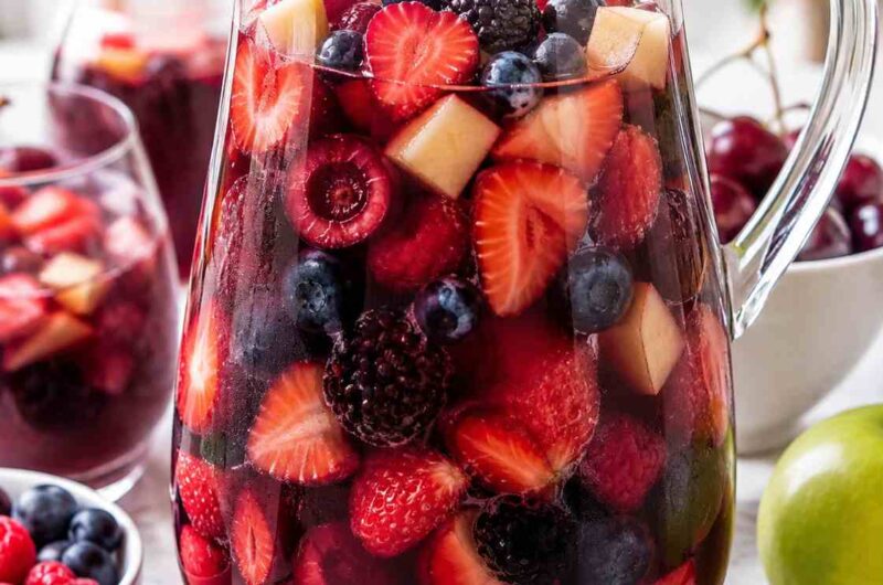 Easy Berry Sangria
